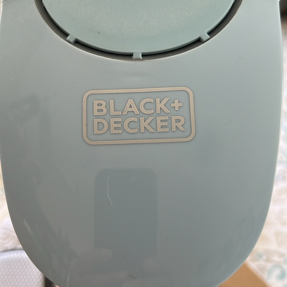 Advanced Handheld Steamer - Picture 2 of 6